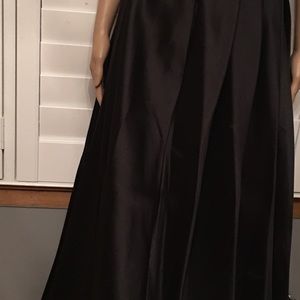 Carmen Marc Valvo floor length Black Skirt